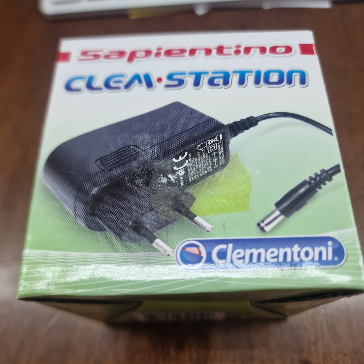 CLEMSTATION CLEM TOUCH ALIMENTATORE