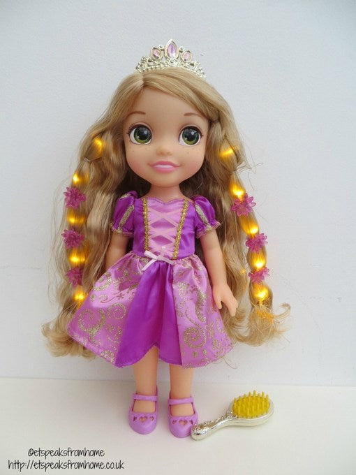 Disney Princess Rapunzel capelli magici che si illuminano davvero,