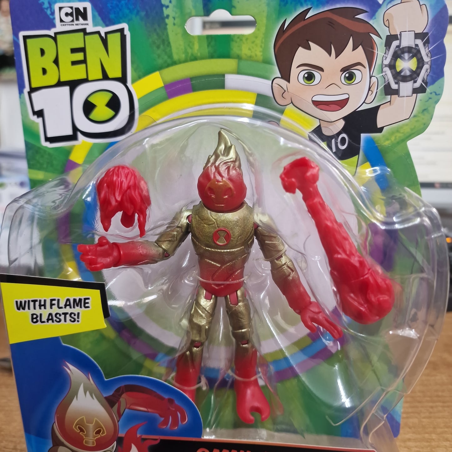 BEN 10 PERSONAGGI CIRCA CM 13 ASSORTITI GIOCHI PREZIOSI